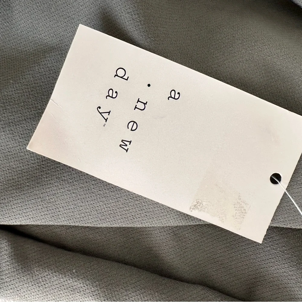 High-Rise Tailored Trousers - A New Day Olive size 8 - Picture 6 of 8